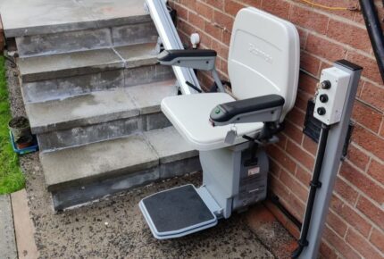 instalar sillas para escaleras discapacitados precios